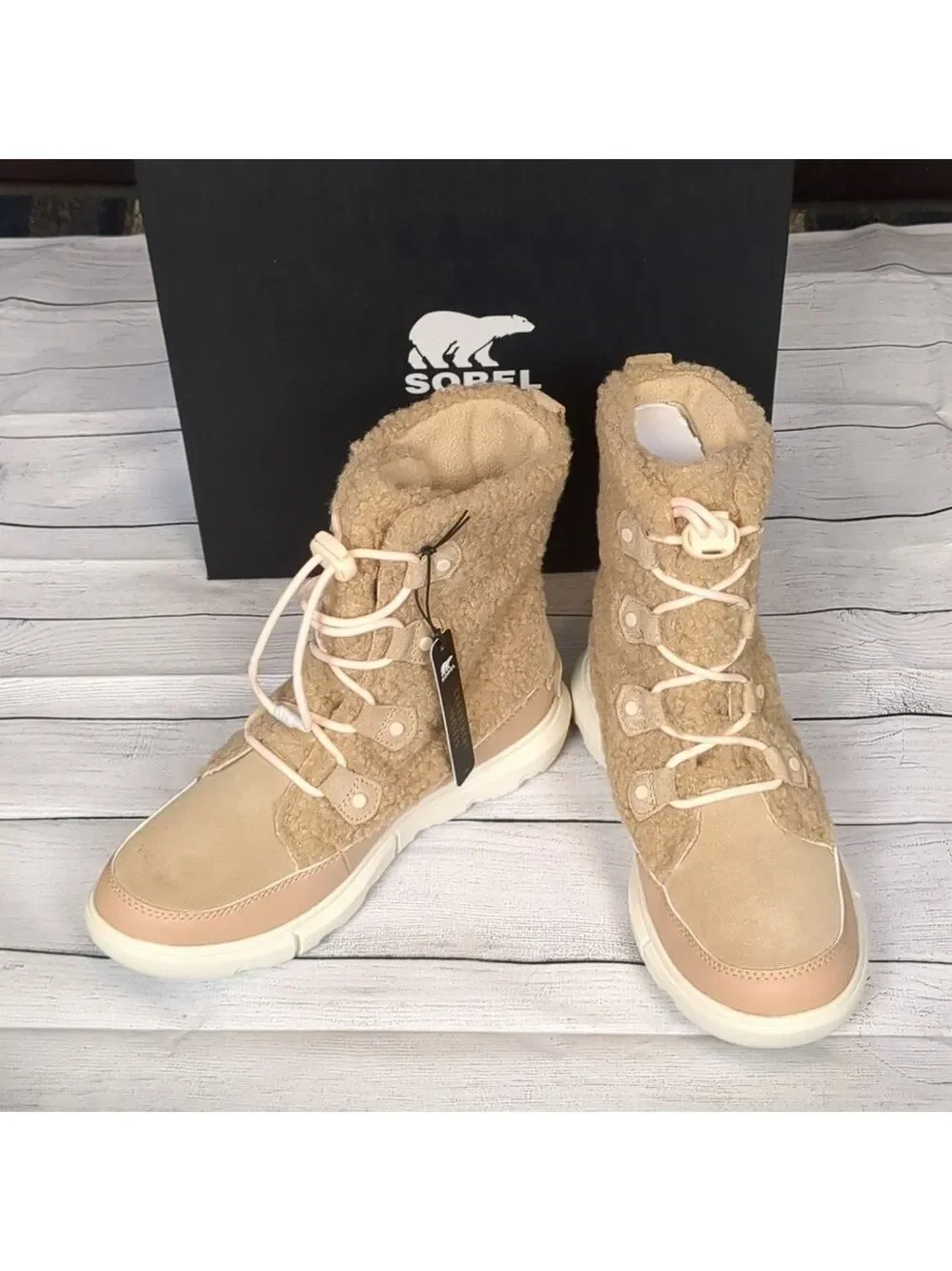 Sorel explorer cozy canoe chalk boots size 7